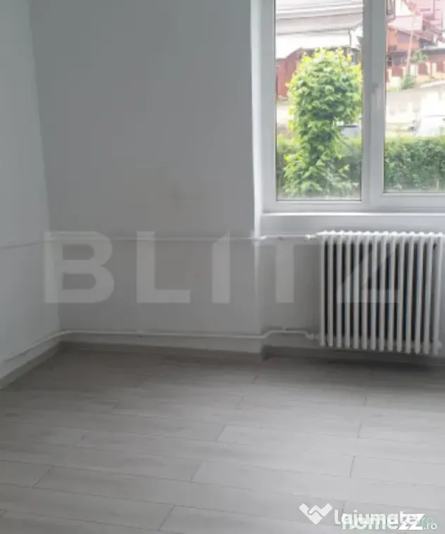 Apartament cu 3 camere, semidecomandat, renovat, nemobilat i - Vatra Dornei (Suceava)