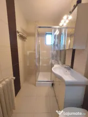 3 camere Costin Georgian, decomandat, 68 mp, reabilitat