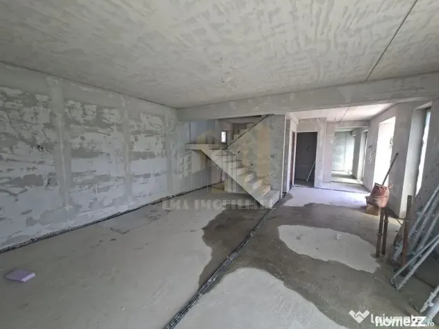 Casa individuala parter plus etaj Sanpetru Brasov zona Le...