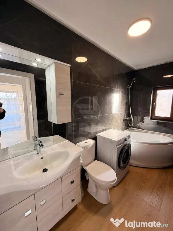 Inchiriere Casa 3 camere; 77 mp; 2 bai