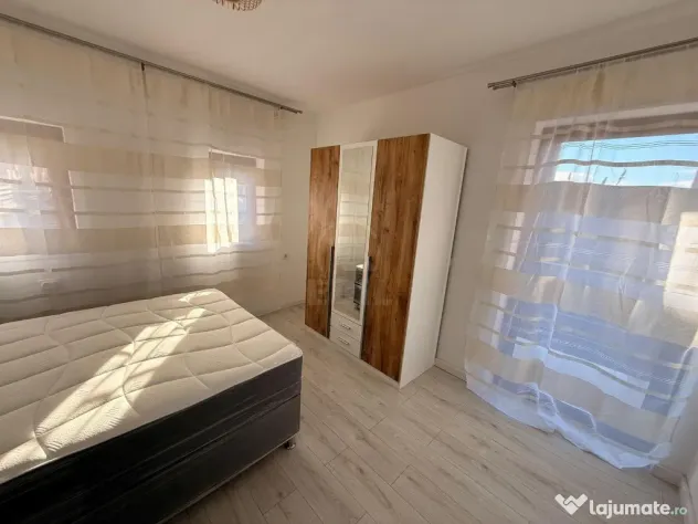 Inchiriere Casa 3 camere; 77 mp; 2 bai