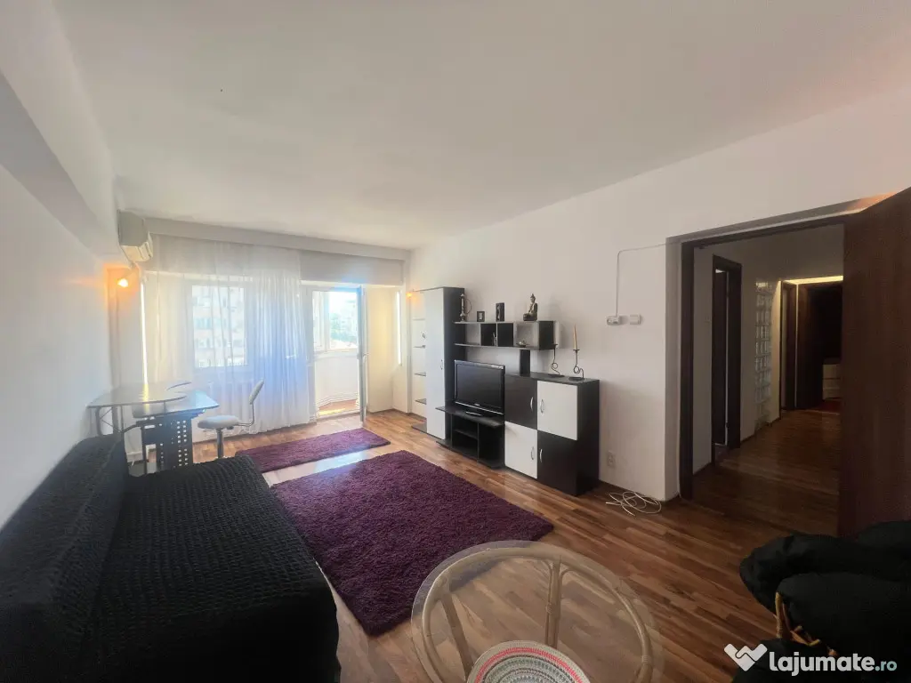 Trocadero apartament 2 camere decomandat