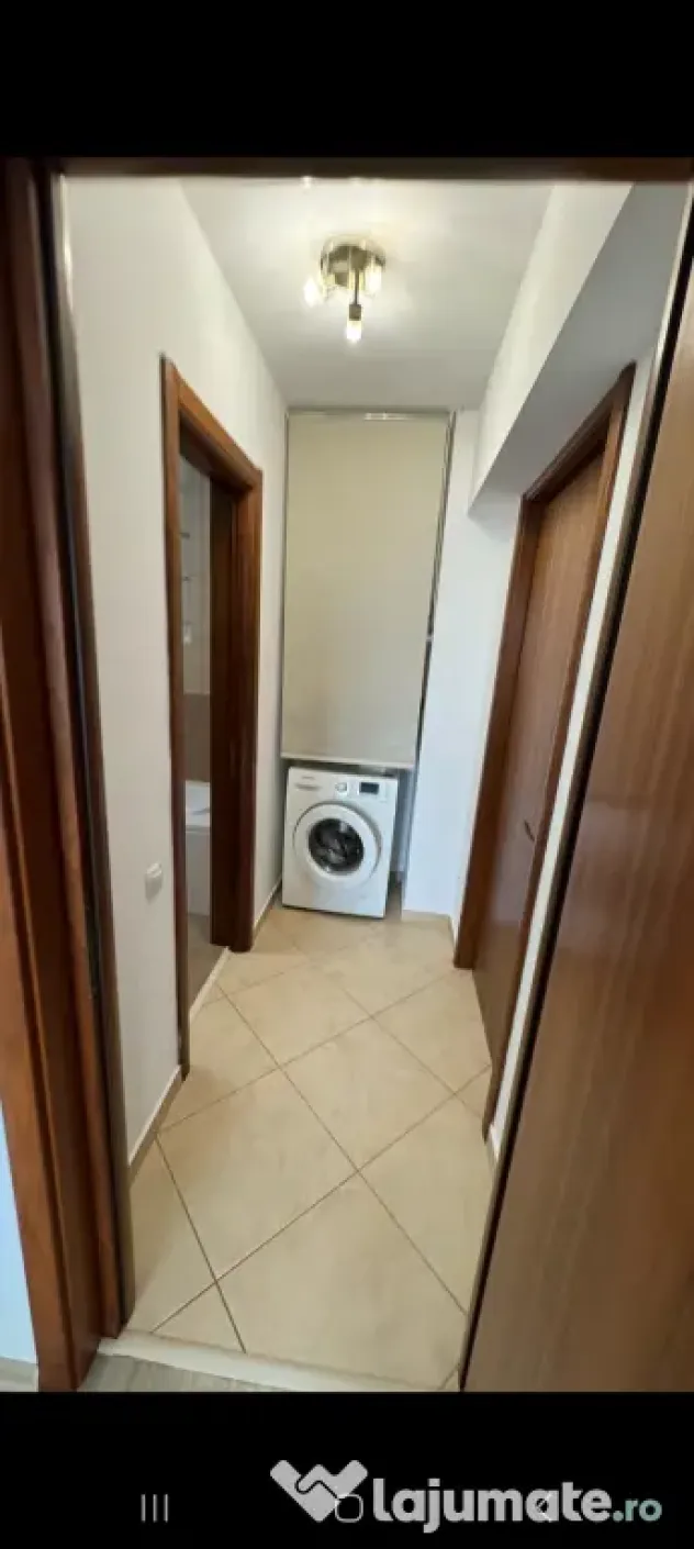 Închiriez apartament cu doua camere
