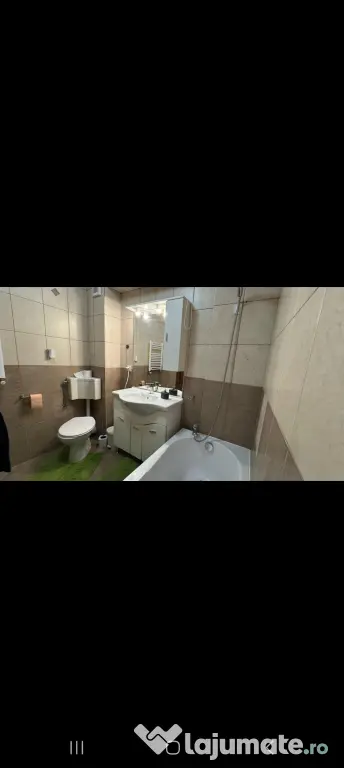 Închiriez apartament cu doua camere