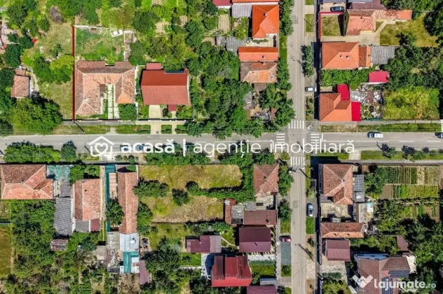 Casă cu teren 1018 mp și 2 fronturi stradale- Bujac