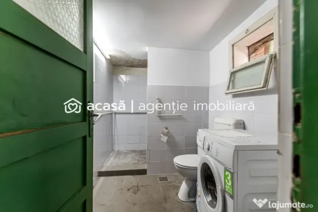 Casă cu teren 1018 mp și 2 fronturi stradale- Bujac