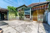 Casă cu teren 1018 mp și 2 fronturi stradale- Bujac