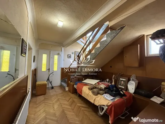 Casa spatioasa de 156mp cu 4 camere, teren de 237mp in Bu...