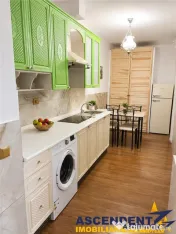 Ultracentral: Elegant nivel in vila, cu terasa, Centrul isto 