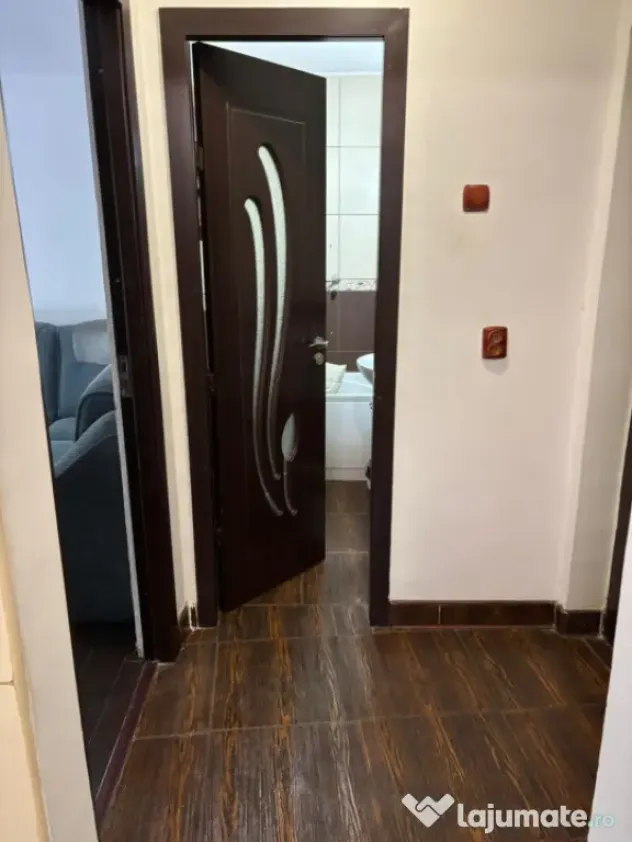 Apartament cu 2 camere- Zona Vest