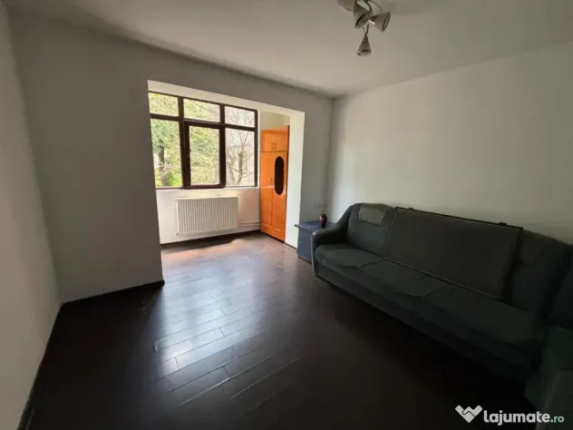Apartament cu 2 camere- Zona Vest