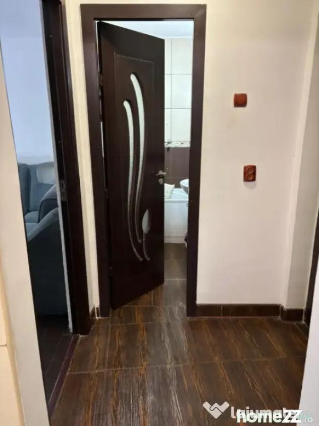 Apartament cu 2 camere- zona Vest - Ploiesti (Prahova)