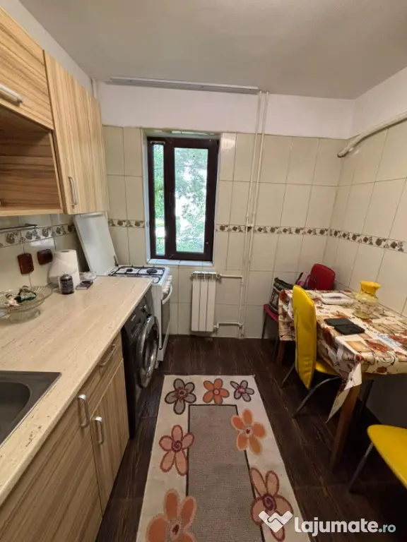 Apartament cu 2 camere- Zona Vest