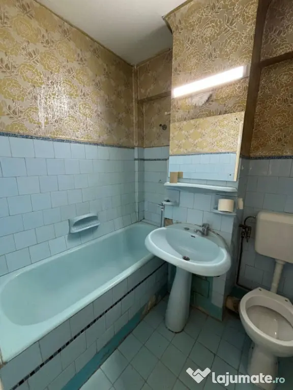Apartment cu 3 camere- Central- 70mp