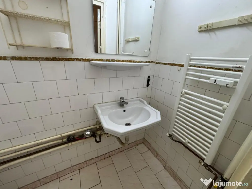 Apartment cu 3 camere- Central- 70mp