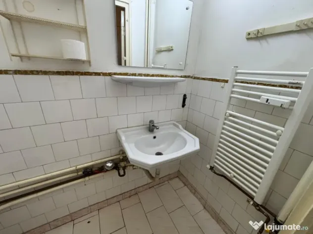 Apartment cu 3 camere- Central- 70mp