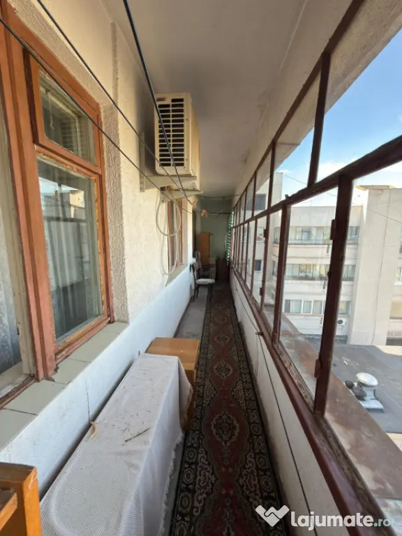 Apartment cu 3 camere- Central- 70mp