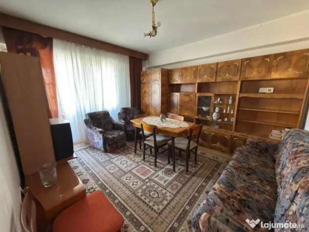 Apartment cu 3 camere- Central- 70mp