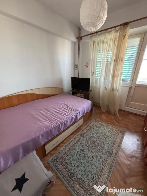 Apartment cu 3 camere- Central- 70mp