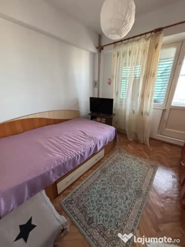 Apartment cu 3 camere- Central- 70mp