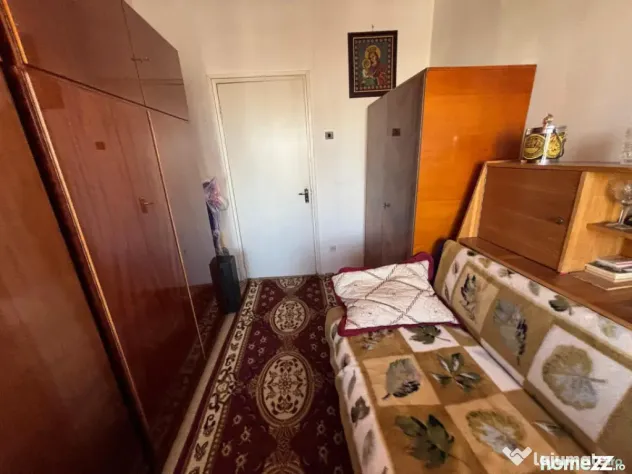 Apartment cu 3 camere, bloc 1981- ULTRACENTRAL - Ploiesti (Prahova)