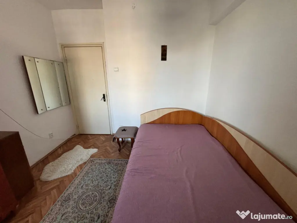 Apartment cu 3 camere- Central- 70mp