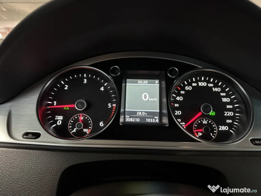 Volkswagen Passat CC R-Line 2.0 TDI 170CP DSG 4Motion ACC DCC