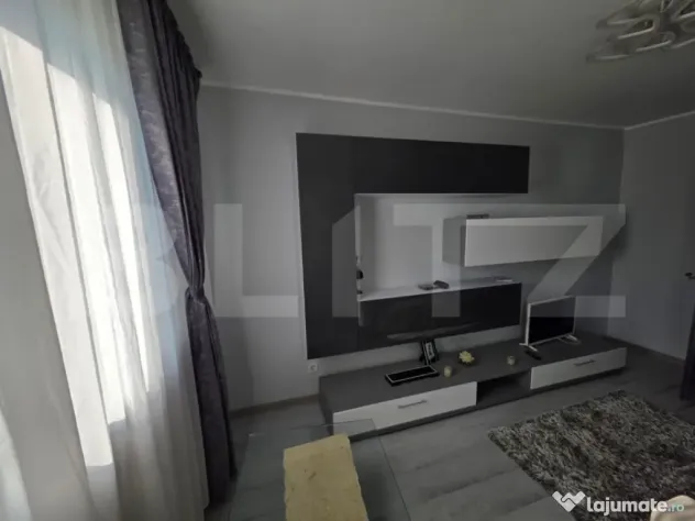 Apartament cu 2 camere, 43 m2, decomandat, zona Micro 39A