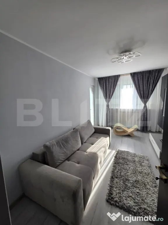 Apartament cu 2 camere, 43 m2, decomandat, zona Micro 39A