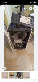 Vând centrală termică pentru piese