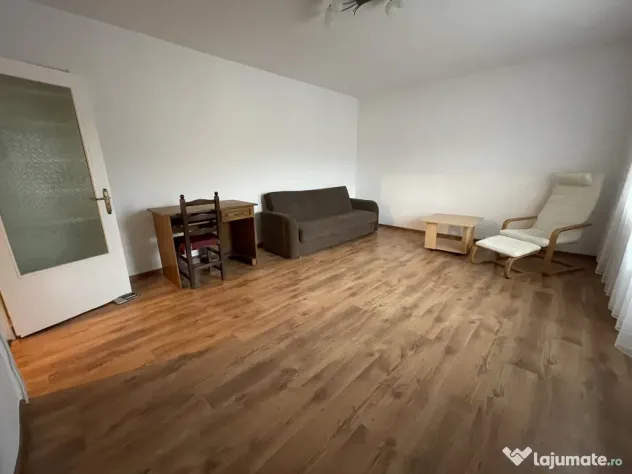 (PF) persoana fizica inchiriez apartament cu 2 camere pe str. Plopilor