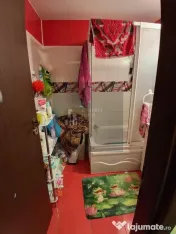 OCAZIE 3 CAMERE METROU GORJULUI 