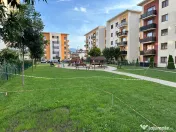 Inchiriez apartament cu 2 camere si gradina in zona coresi 