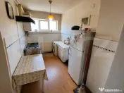 Apartament 2 camere decomandate, 52 mp, etaj intermediar, zo
