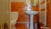 Casă de vacanță cu 9 camere de vânzare Moieciu de Jos