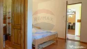 Casă de vacanță cu 9 camere de vânzare Moieciu de Jos