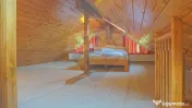 Casă de vacanță cu 9 camere de vânzare Moieciu de Jos