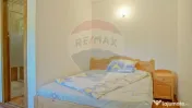 Casă de vacanță cu 9 camere de vânzare Moieciu de Jos