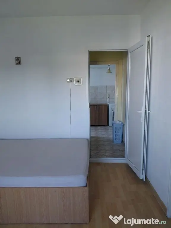 Apartament de vânzare – Țiglina 2, Galați | Etaj 5/9