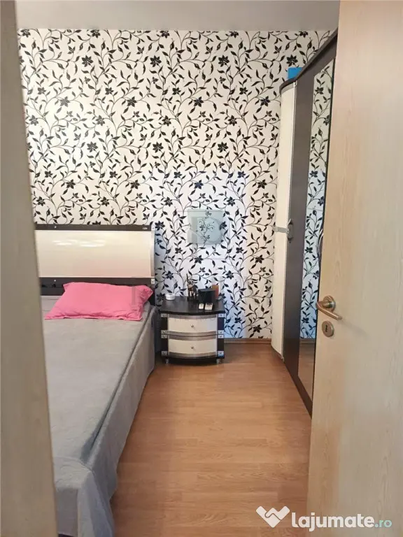ARADULUI - LIFT - 2 CAMERE MOBILATE - TERASA 15MP - RULOURI