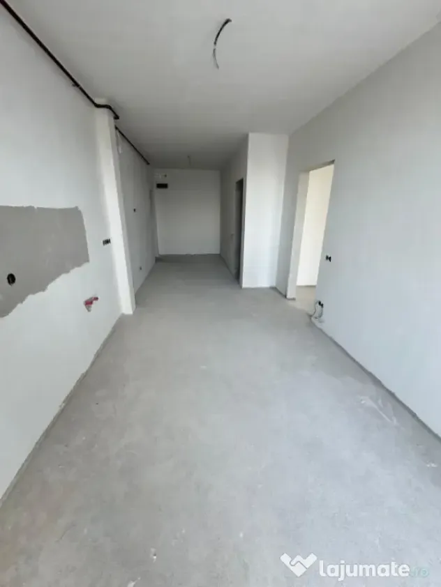 Apartament 2 camere, 43 mp, zona Sasar