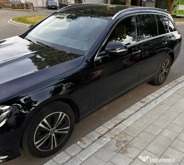 Vand Mercedes E 220d T