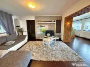 Casă mobilată și utilată, renovată complet, teren 1.... 