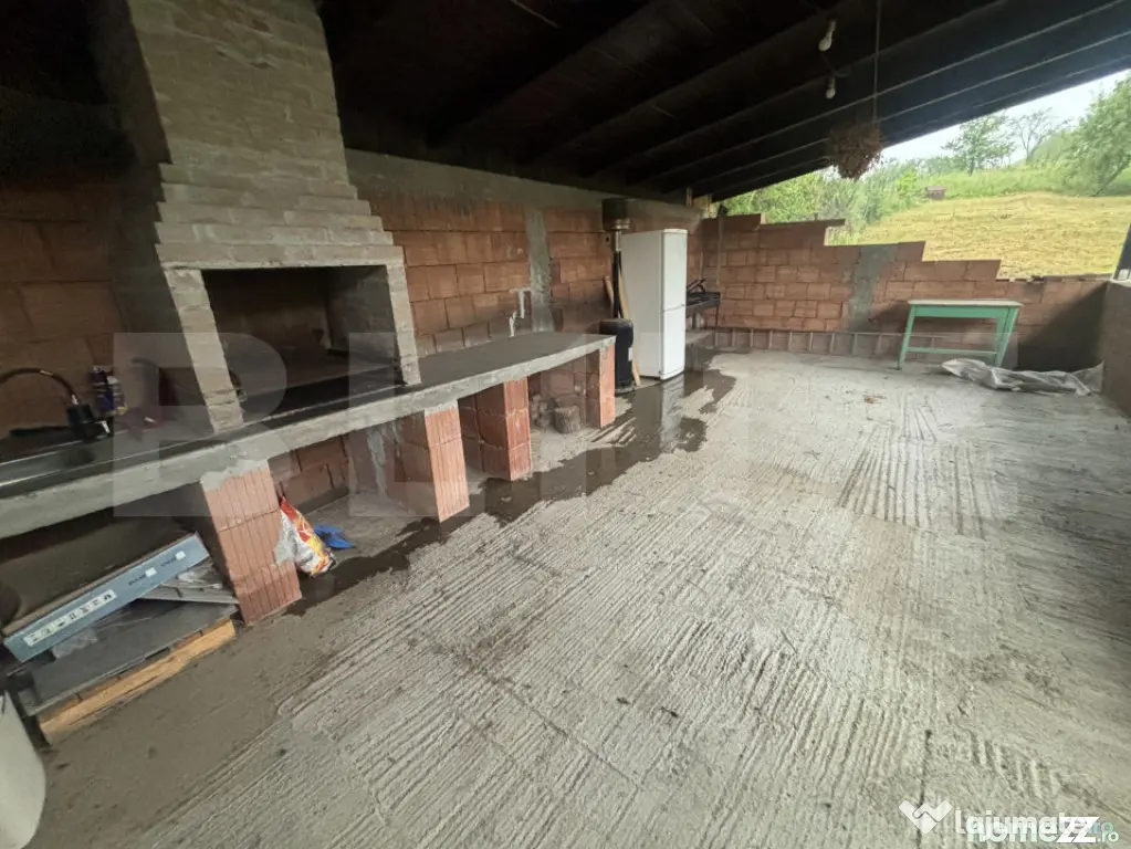 Casa de vanzare, 6 camere, 190 mp + teren de 5.000 mp - Cara - Carastelec (Salaj)