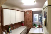 Apartament 3 camere, luminos și complet utilat 