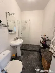 Apartament 2 camere semidecomandat bloc cu lift zona Eroilor 
