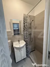 Garsonieră luminoasă, 20 mp, baie renovată, etaj intermed