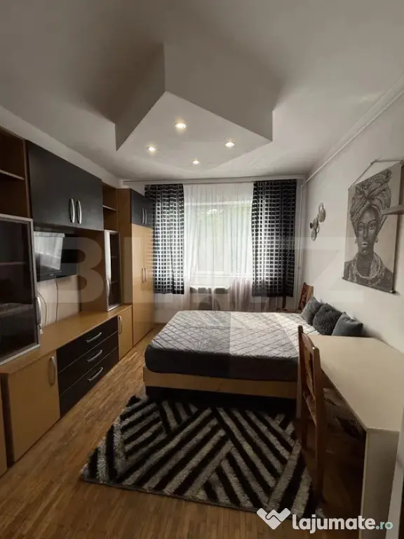 Garsonieră luminoasă, 20 mp, baie renovată, etaj intermed