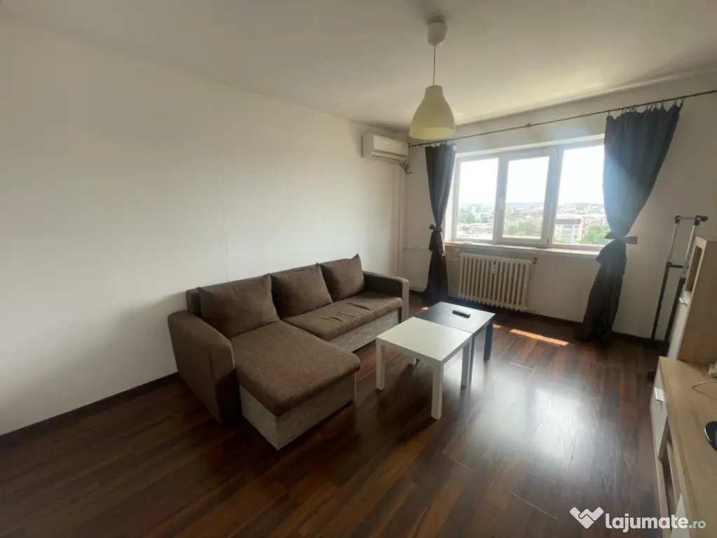 Apartament 2 camere, decomandat, zona Garii-Randez Vous