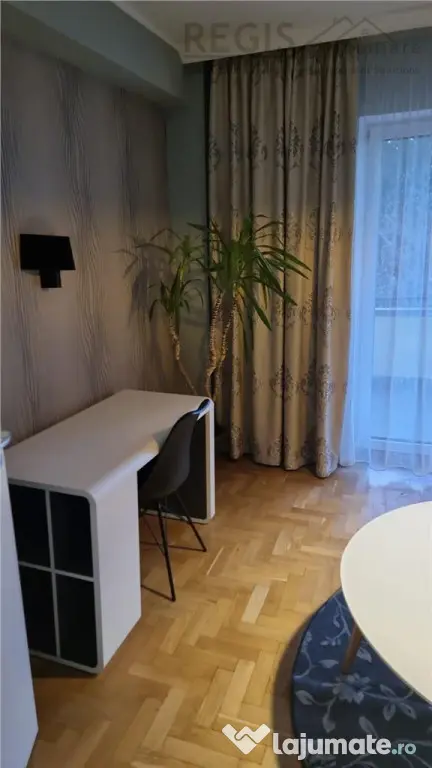 Apartament spatios 4 camere 140mp Centrul Nou Brasov